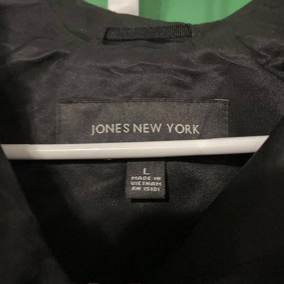 JONES NEW YORK Women's swing style button front rainjacket  in BLACK sz L - EUC - Picture 6 of 8